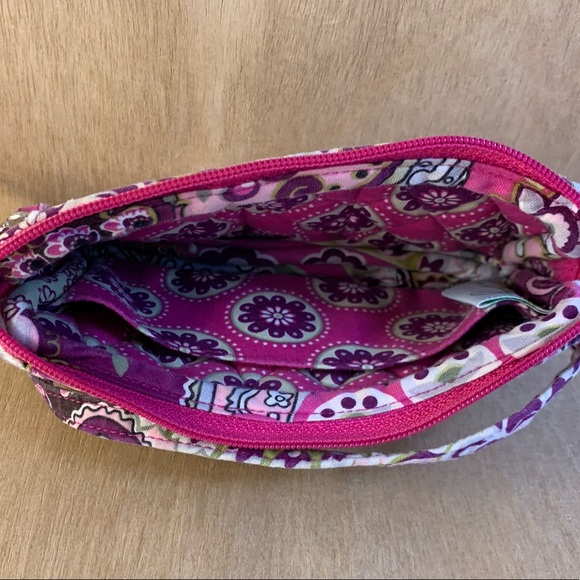 Vera Bradley "VeryBerry Paisley" Zippered Wristlet - Picture 3 of 5
